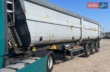 Самоскид напівпричіп Schmitz Cargobull SAF 2007 в Ужгороді