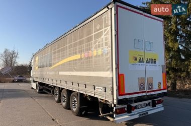 Тентований борт (штора) - напівпричіп Schmitz Cargobull SAF 2005 в Надвірній