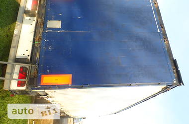 Тентованный борт (штора) - полуприцеп Schmitz Cargobull SAF 2004 в Калуше