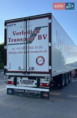 Рефрижератор полуприцеп Schmitz Cargobull SCB S3B 2017 в 