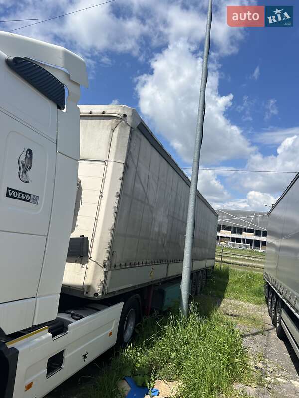 Тентованный борт (штора) - полуприцеп Schmitz Cargobull SCB S3B 2011 в Львове