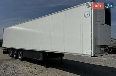 Рефрижератор полуприцеп Schmitz Cargobull SCB S3B 2013 в 