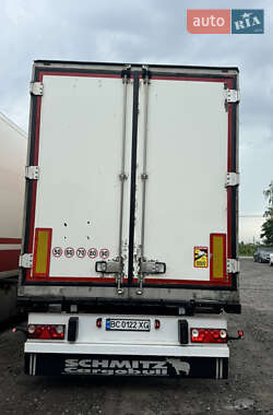 Рефрижератор напівпричіп Schmitz Cargobull SCB S3B 2013 в 