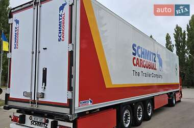 Рефрижератор полуприцеп Schmitz Cargobull SCB S3B 2013 в Кривом Роге