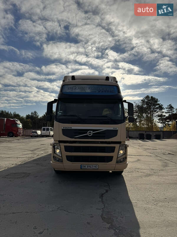 Тентований борт (штора) - напівпричіп Schmitz Cargobull SCB S3B 2012 в Вараші фото 6 Тентований борт (штора) - напівпричіп Schmitz Cargobull SCB S3B 2012 в Вараші