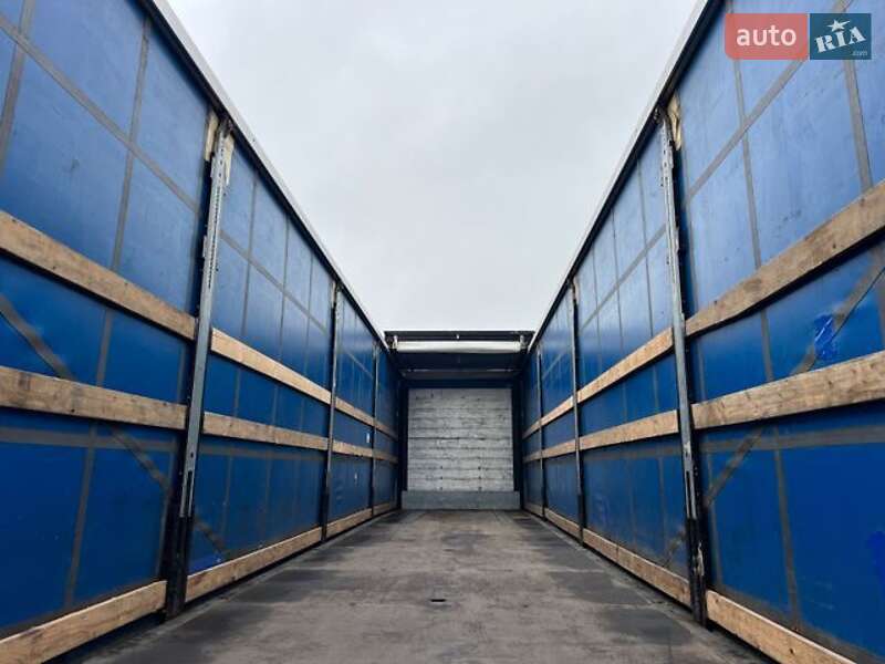 Тентований борт (штора) - напівпричіп Schmitz Cargobull SCB S3B 2015 в Запоріжжі