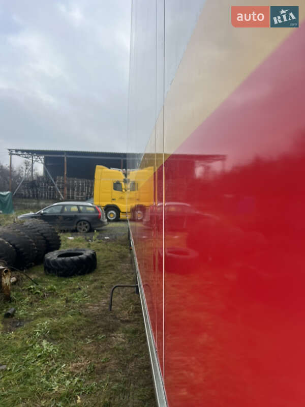 Рефрижератор Schmitz Cargobull SCB S3B 2014 в Луцке фото 2 Рефрижератор Schmitz Cargobull SCB S3B 2014 в Луцке