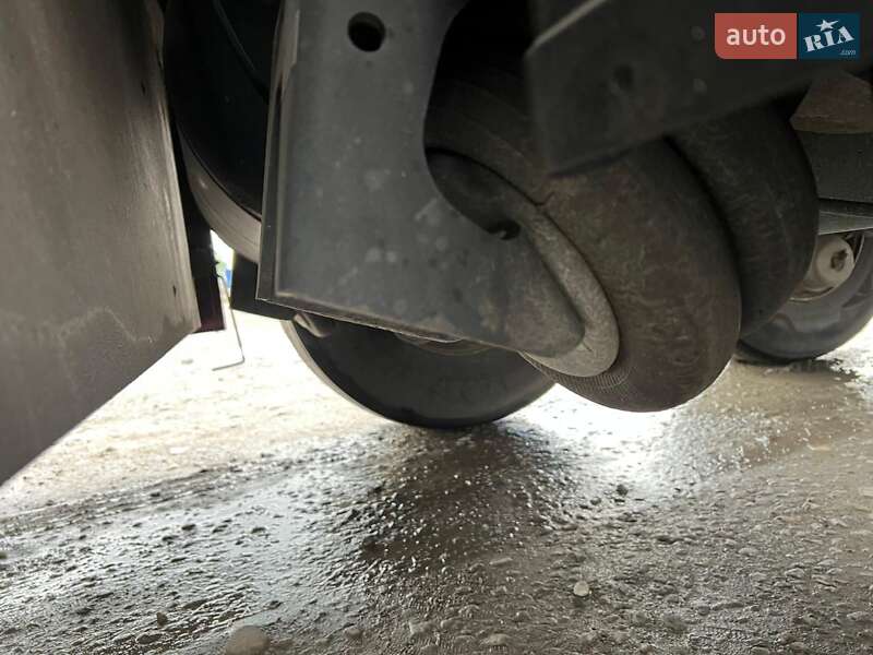 Рефрижератор напівпричіп Schmitz Cargobull SCB S3B 2018 в Чернівцях