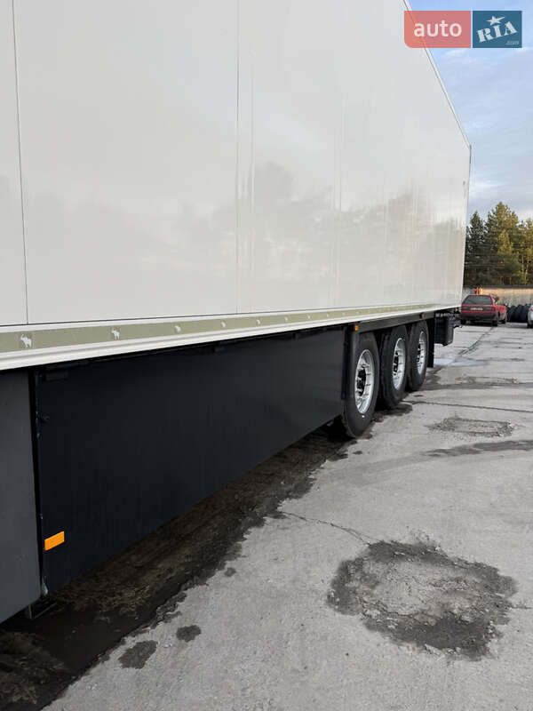 Рефрижератор полуприцеп Schmitz Cargobull SCB S3B 2015 в Вараше фото 11 Рефрижератор полуприцеп Schmitz Cargobull SCB S3B 2015 в Вараше
