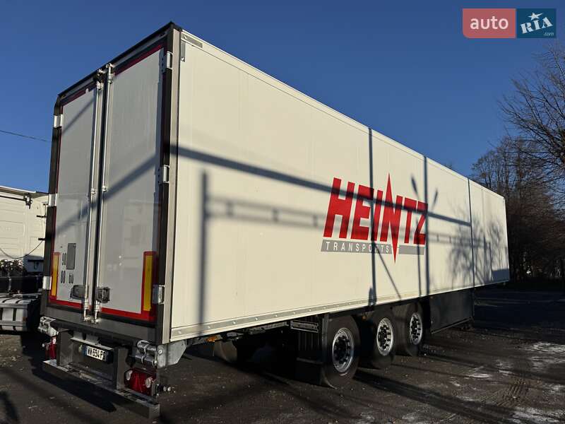 Рефрижератор полуприцеп Schmitz Cargobull SCB S3B 2014 в Виннице