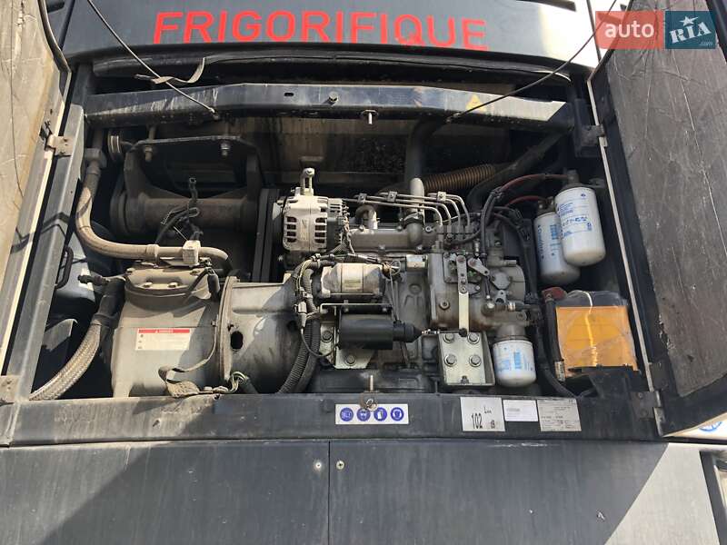 Рефрижератор напівпричіп Schmitz Cargobull SCB S3T 2011 в Києві