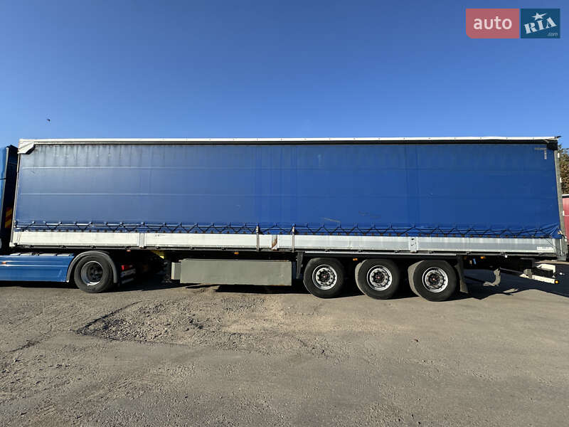 Тентований борт (штора) - напівпричіп Schmitz Cargobull SCB S3T 2014 в Рівному