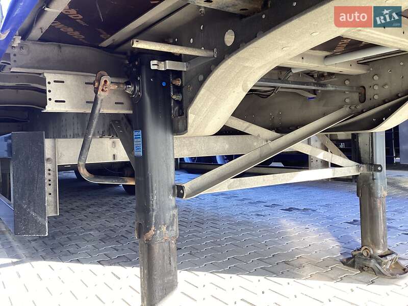 Тентований борт (штора) - напівпричіп Schmitz Cargobull SCB S3T 2016 в Черкасах