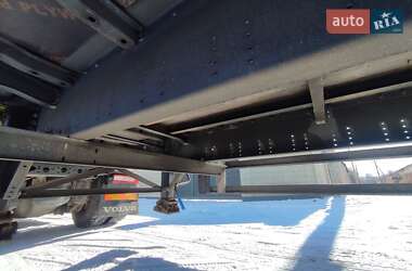 Тентованный борт (штора) - полуприцеп Schmitz Cargobull SCB S3T 2015 в 