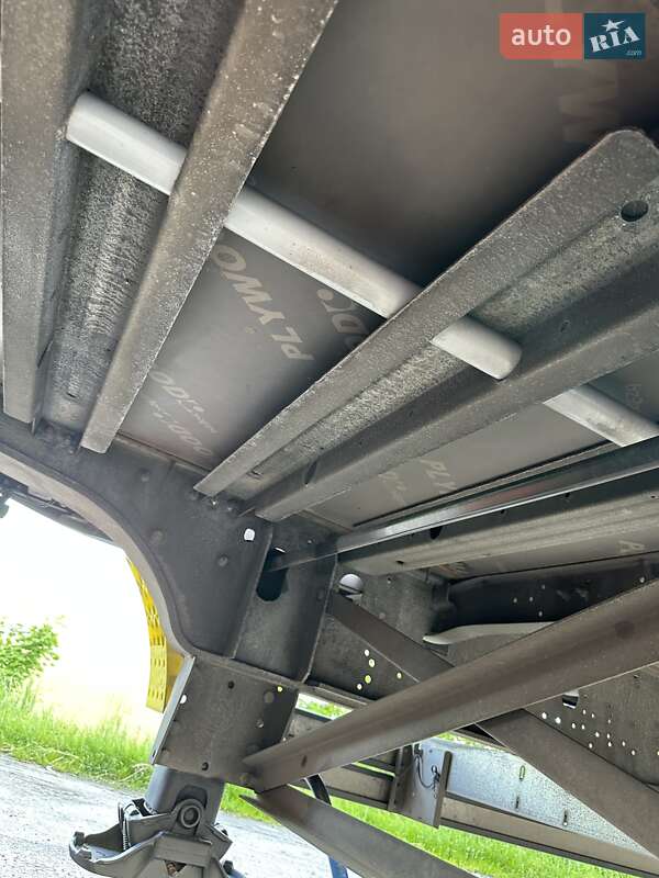 Тентований борт (штора) - напівпричіп Schmitz Cargobull SCB S3T 2016 в Бродах фото 48 Тентований борт (штора) - напівпричіп Schmitz Cargobull SCB S3T 2016 в Бродах