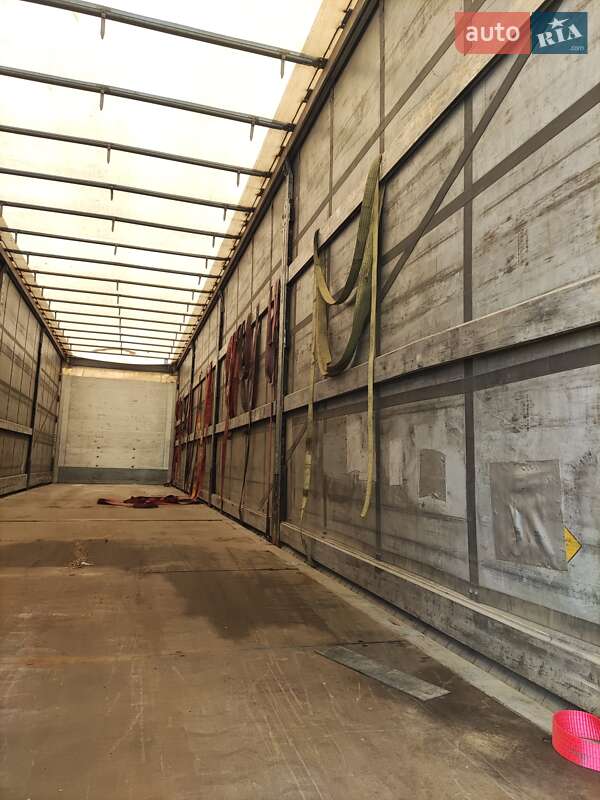 Тентованный борт (штора) - полуприцеп Schmitz Cargobull SCB S3T 2013 в Нововолынске фото 4 Тентованный борт (штора) - полуприцеп Schmitz Cargobull SCB S3T 2013 в Нововолынске