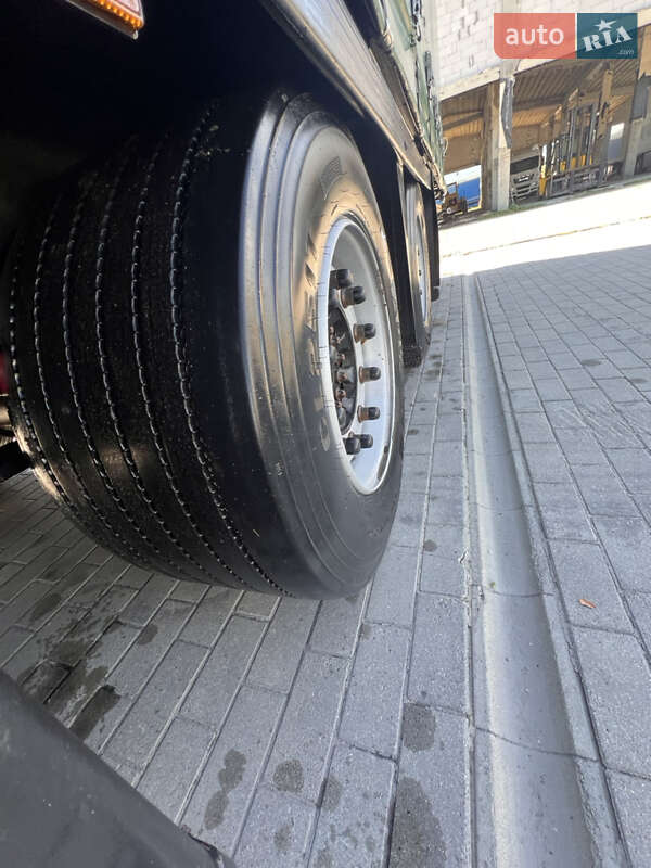 Тентований борт (штора) - напівпричіп Schmitz Cargobull SCB S3T 2016 в Тячеві