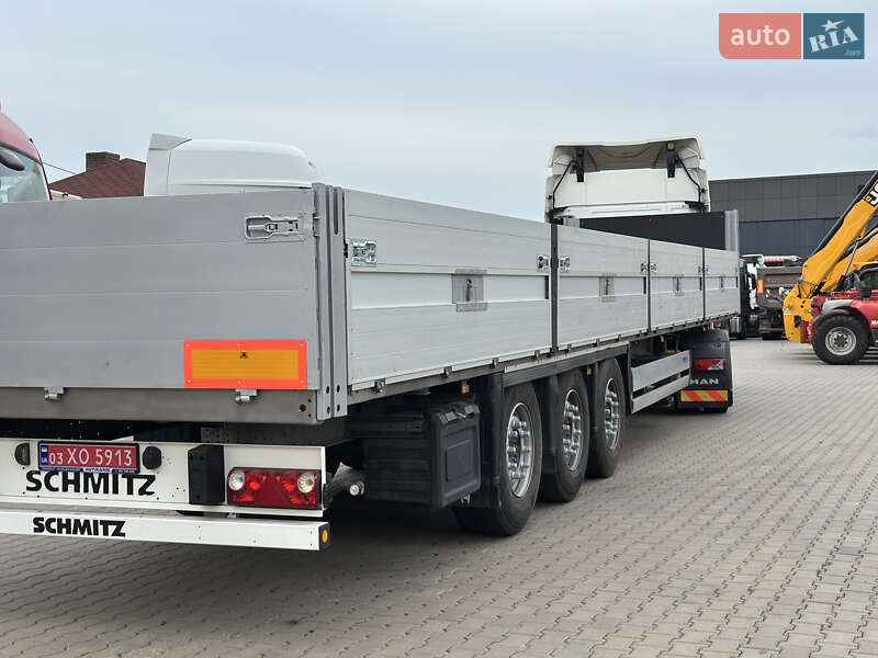 Бортовий напівпричіп Schmitz Cargobull SCB S3T 2021 в Рівному