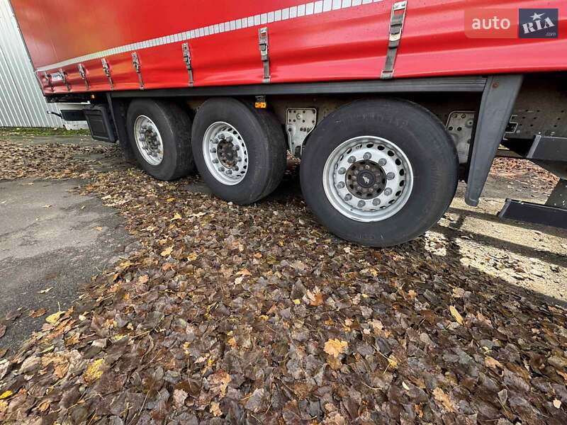 Тентованный борт (штора) - полуприцеп Schmitz Cargobull SCB S3T 2016 в Буче