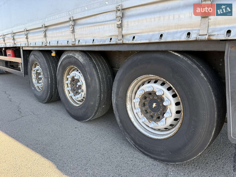 Тентований борт (штора) - напівпричіп Schmitz Cargobull SCB S3T 2016 в Луцьку