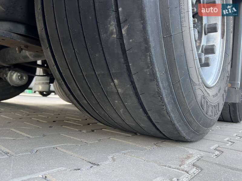 Тентований борт (штора) - напівпричіп Schmitz Cargobull SCB S3T 2017 в Луцьку