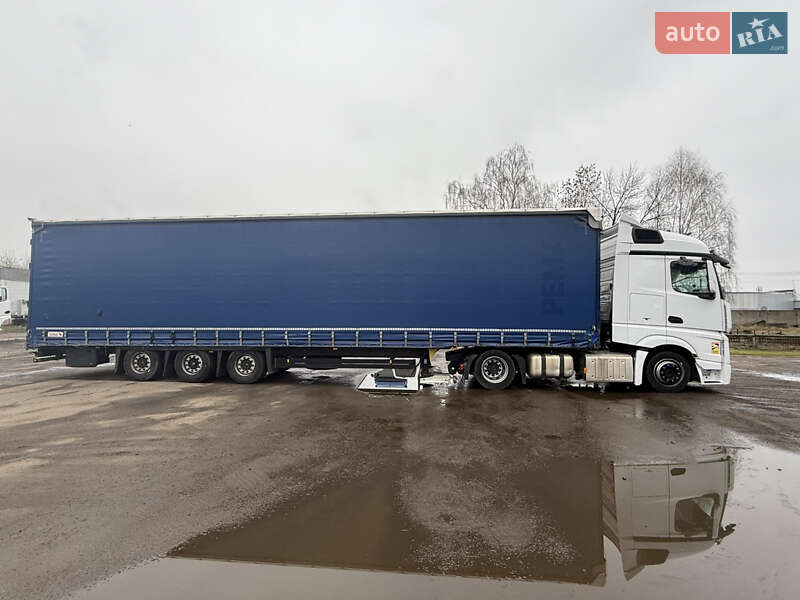 Schmitz Cargobull SCB S3T 2015