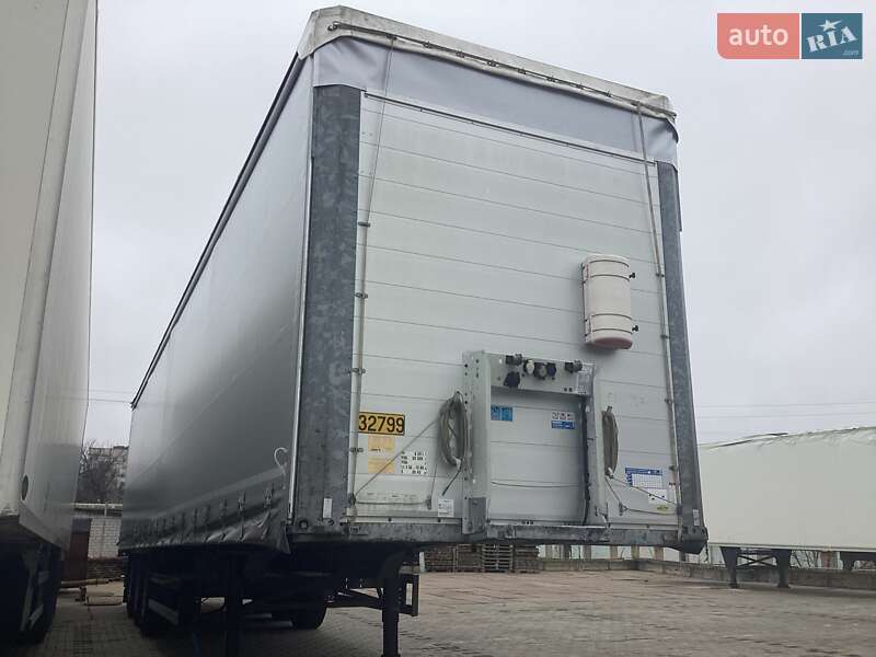 Тентованный борт (штора) - полуприцеп Schmitz Cargobull SCB S3T 2016 в Черкассах фото 3 Тентованный борт (штора) - полуприцеп Schmitz Cargobull SCB S3T 2016 в Черкассах