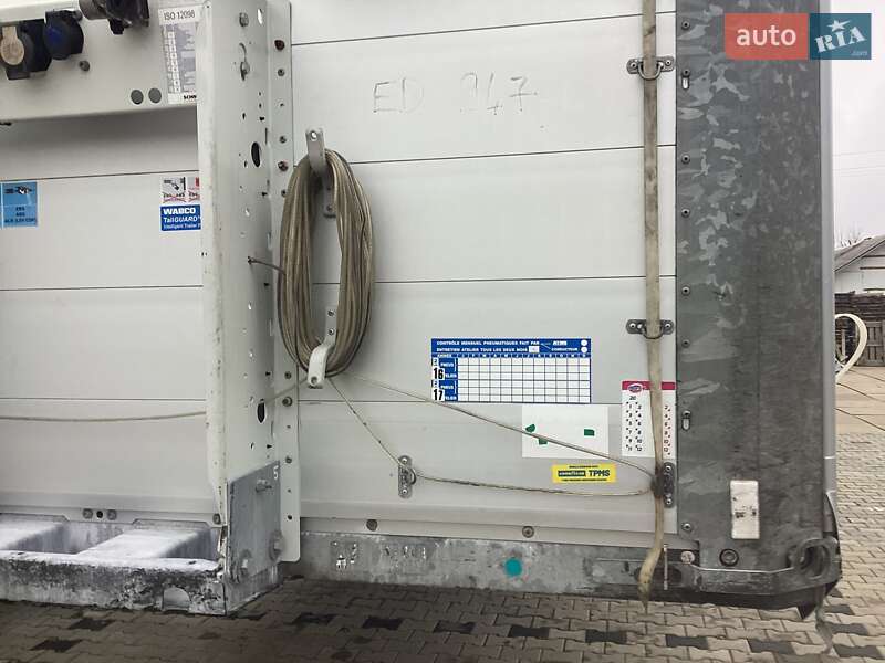 Тентованный борт (штора) - полуприцеп Schmitz Cargobull SCB S3T 2016 в Черкассах фото 11 Тентованный борт (штора) - полуприцеп Schmitz Cargobull SCB S3T 2016 в Черкассах