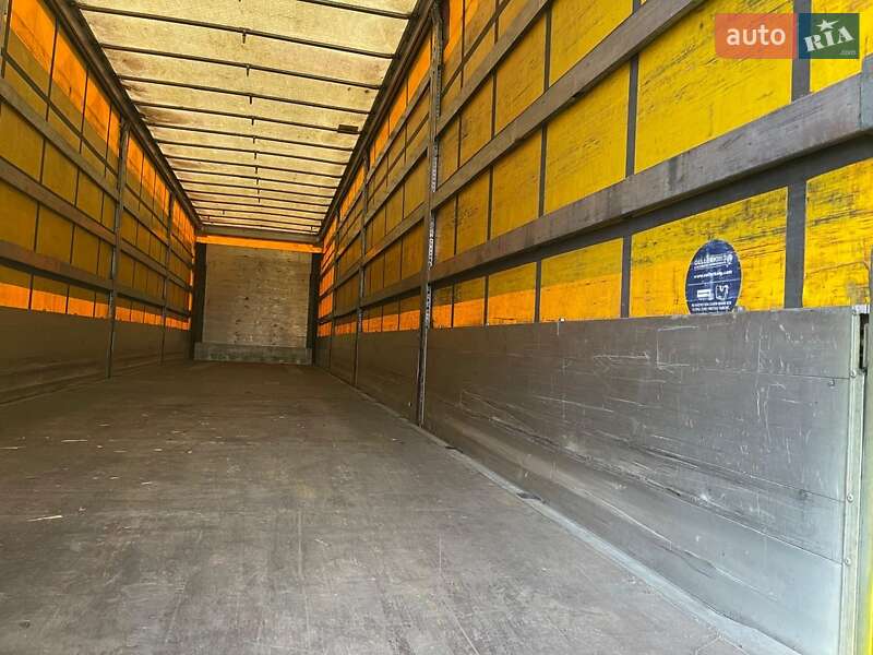 Тентованный борт (штора) - полуприцеп Schmitz Cargobull SCB S3T 2016 в Черновцах фото 3 Тентованный борт (штора) - полуприцеп Schmitz Cargobull SCB S3T 2016 в Черновцах