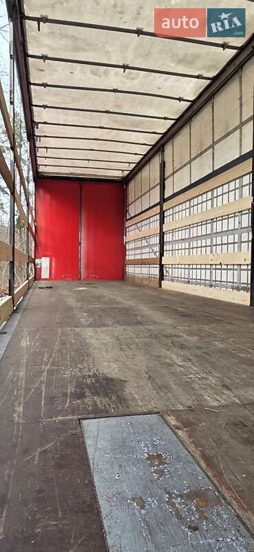 Тентованный борт (штора) - полуприцеп Schmitz Cargobull SCB S3T 2013 в Киеве фото 18 Тентованный борт (штора) - полуприцеп Schmitz Cargobull SCB S3T 2013 в Киеве