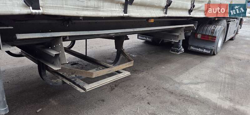 Тентованный борт (штора) - полуприцеп Schmitz Cargobull SCB S3T 2013 в Киеве фото 10 Тентованный борт (штора) - полуприцеп Schmitz Cargobull SCB S3T 2013 в Киеве