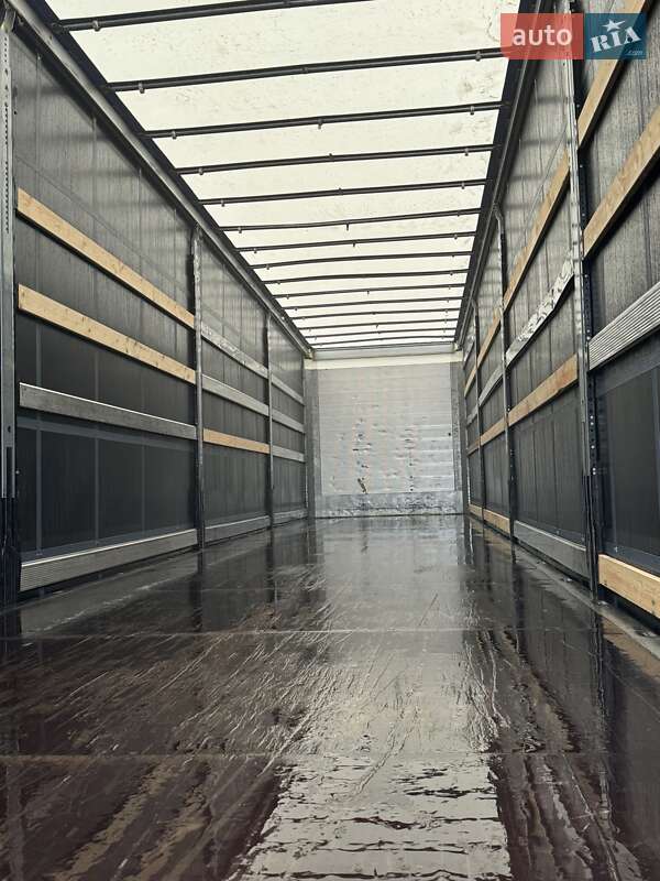 Тентованный борт (штора) - прицеп Schmitz Cargobull SCB S3T 2015 в Луцке