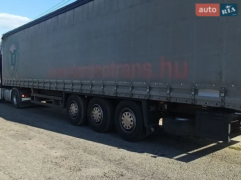 Schmitz Cargobull SCB S3T 2015