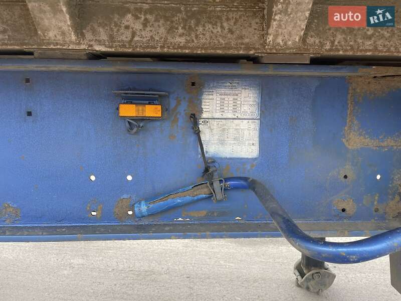 Самосвал полуприцеп Schmitz Cargobull SCF 2005 в Виннице