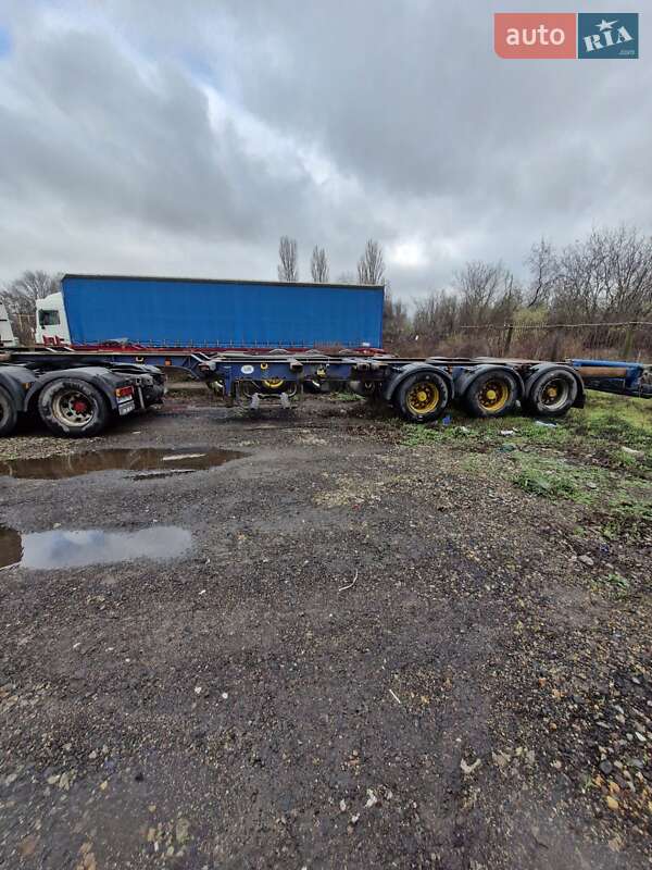 Контейнеровоз полуприцеп Schmitz Cargobull SCF 1999 в Одессе