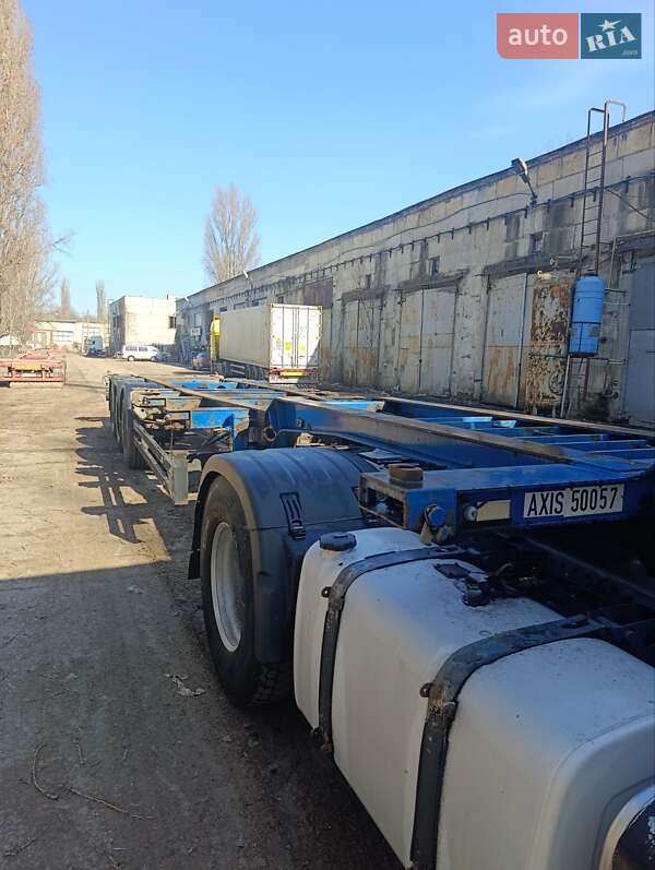 Контейнеровоз Schmitz Cargobull SCF 2004 в Одессе