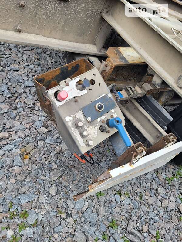 Контейнеровоз напівпричіп Schmitz Cargobull SCS 24/L 2008 в Рівному фото 4 Контейнеровоз напівпричіп Schmitz Cargobull SCS 24/L 2008 в Рівному