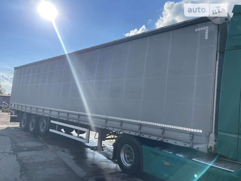 Тентований борт (штора) - напівпричіп Schmitz Cargobull SCS 24/L 2011 в Луцьку