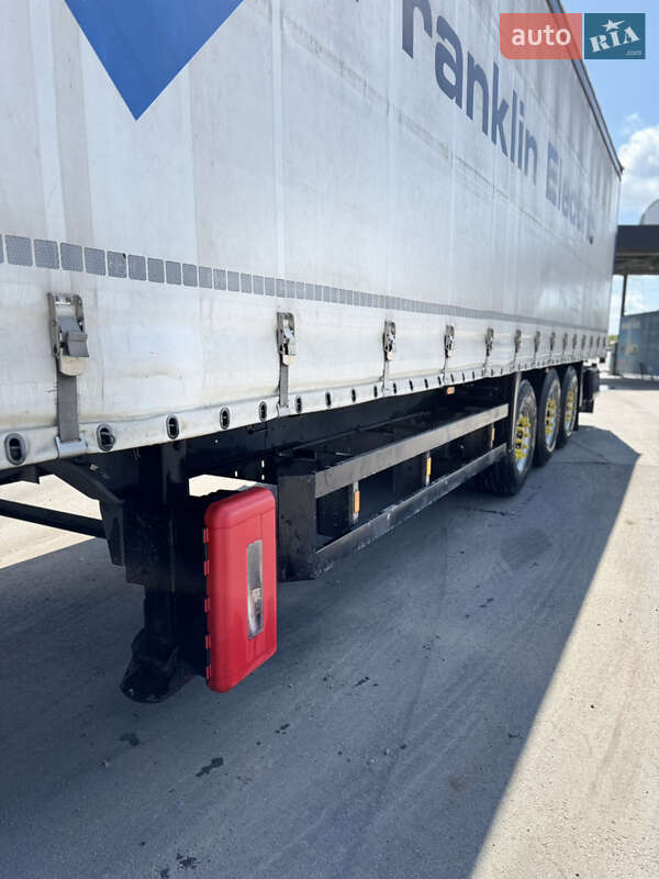 Тентованный борт (штора) - полуприцеп Schmitz Cargobull SCS 24/L 2005 в Виннице