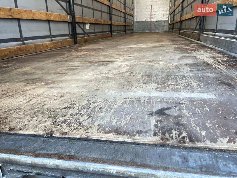 Тентований борт (штора) - напівпричіп Schmitz Cargobull SCS 24/L 2012 в Тернополі