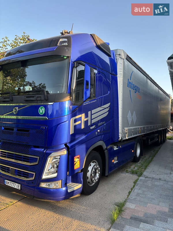 Тентованный борт (штора) - полуприцеп Schmitz Cargobull SCS 24/L 2014 в Житомире фото 2 Тентованный борт (штора) - полуприцеп Schmitz Cargobull SCS 24/L 2014 в Житомире