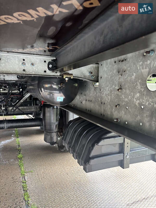 Тентованный борт (штора) - полуприцеп Schmitz Cargobull SCS 24/L 2014 в Житомире фото 5 Тентованный борт (штора) - полуприцеп Schmitz Cargobull SCS 24/L 2014 в Житомире