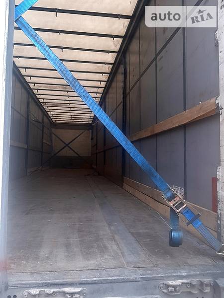 Тентований борт (штора) - напівпричіп Schmitz Cargobull SCS 2007 в Львові