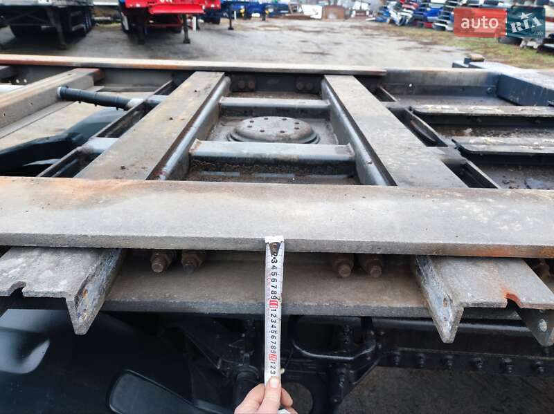 Контейнеровоз напівпричіп Schmitz Cargobull SCS 2005 в Умані фото 3 Контейнеровоз напівпричіп Schmitz Cargobull SCS 2005 в Умані