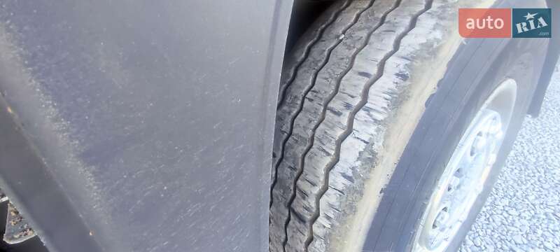 Тентований борт (штора) - напівпричіп Schmitz Cargobull SCS 2013 в Львові