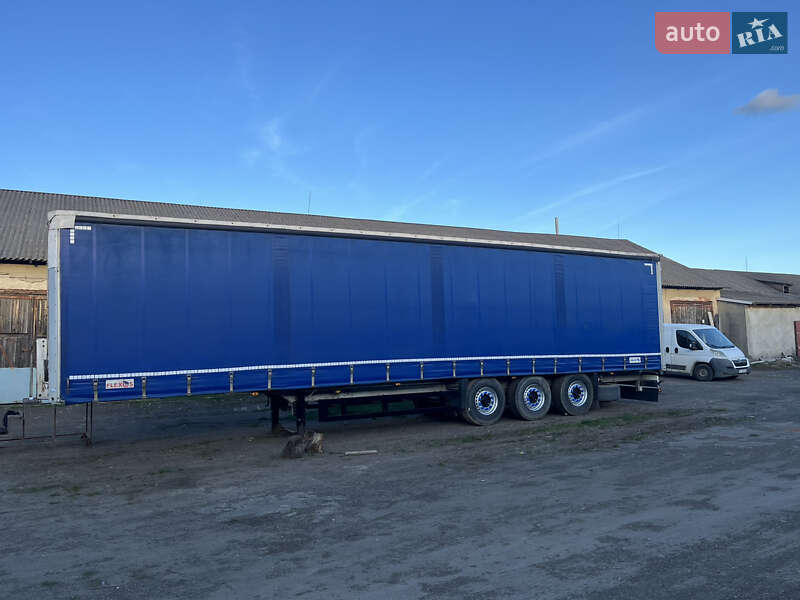 Тентований борт (штора) - напівпричіп Schmitz Cargobull SCS 2007 в Калуші