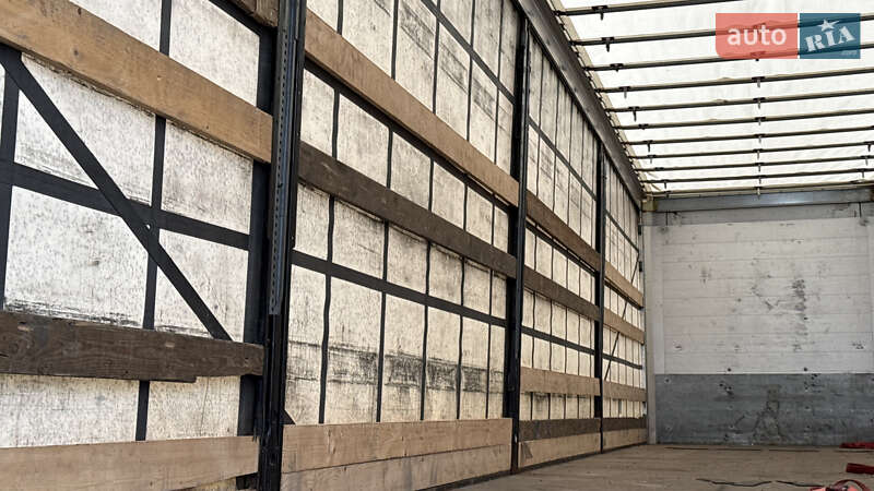 Тентованный борт (штора) - полуприцеп Schmitz Cargobull SCS 2011 в Киеве