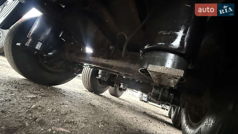 Тентований борт (штора) - напівпричіп Schmitz Cargobull SCS 2011 в Києві