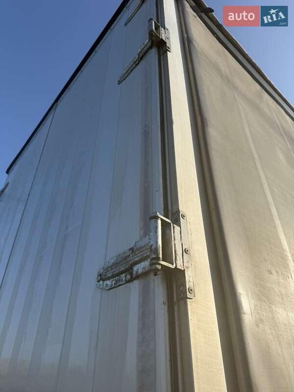 Тентованный борт (штора) - полуприцеп Schmitz Cargobull SCS 2006 в Львове