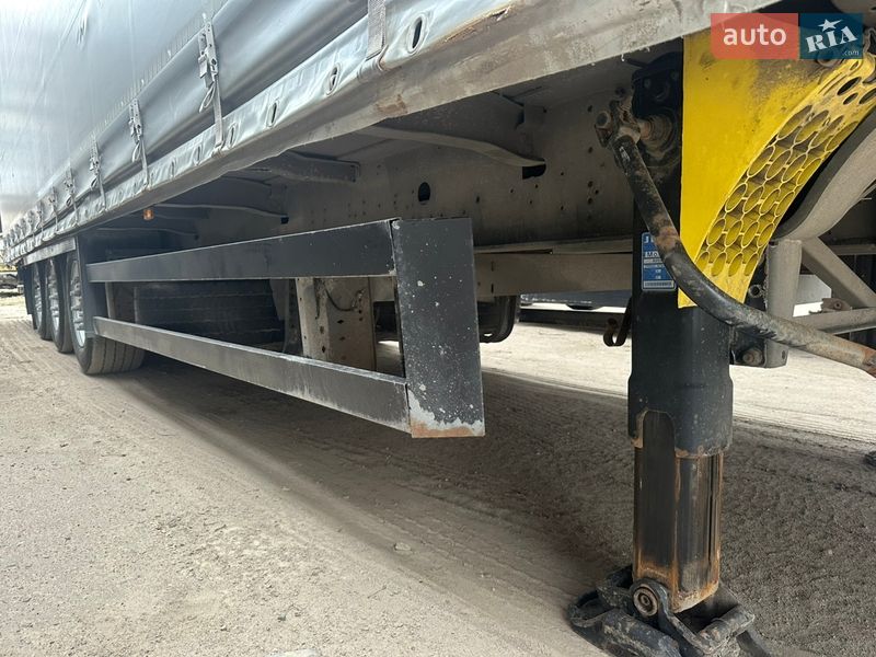 Тентованный борт (штора) - полуприцеп Schmitz Cargobull SCS 2017 в Львове